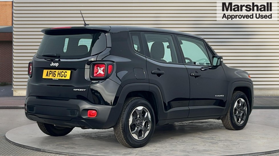 Used Jeep Renegade 2016 for sale - 76447325: Photo 3