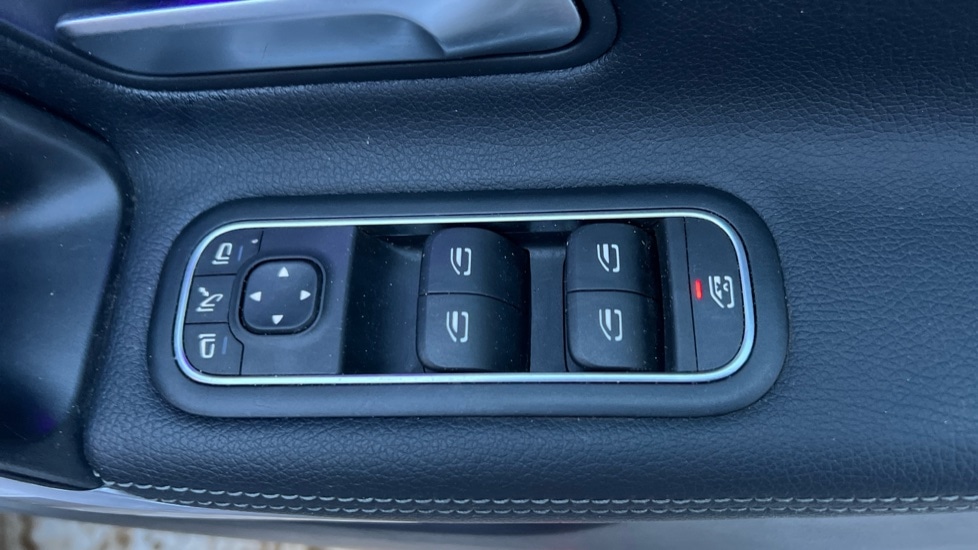 Used Mercedes-Benz CLA 2022 for sale - 76888786: Photo 40