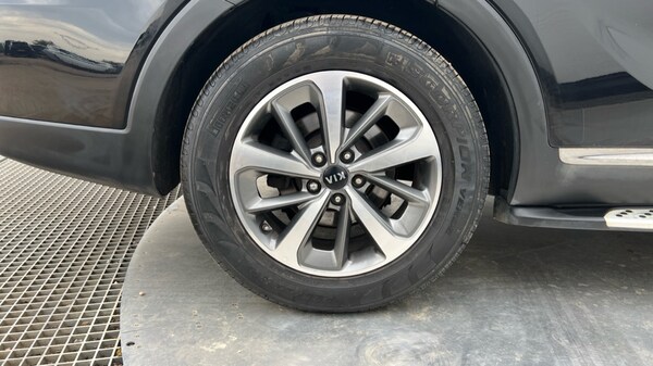 Used Kia Sorento 2018 for sale - 76217296: Photo 19
