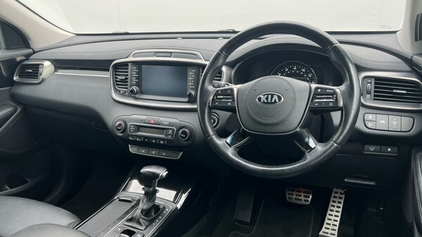 Used Kia Sorento 2018 for sale - 76217296: Photo 9