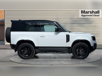 Used Land Rover Defender 2024 for sale - 75541115: Photo