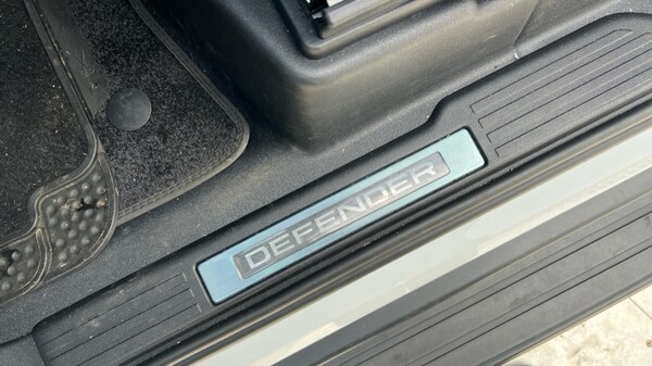 Used Land Rover Defender 2024 for sale - 75541115: Photo 35