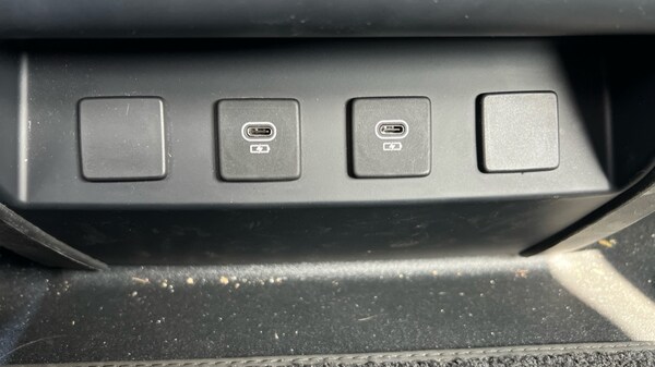 Used Land Rover Defender 2024 for sale - 75541115: Photo 36