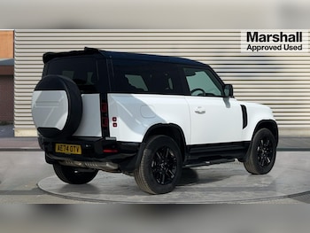 Used Land Rover Defender 2024 for sale - 75541115: Photo