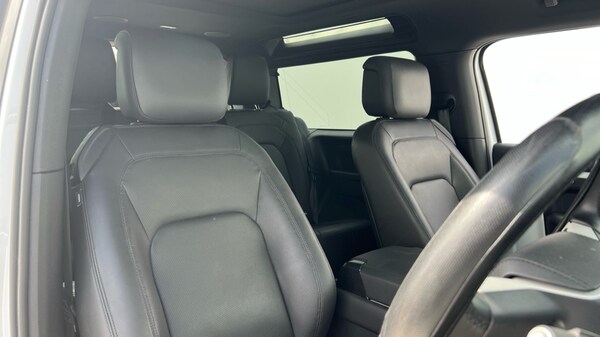 Used Land Rover Defender 2024 for sale - 75541115: Photo 46