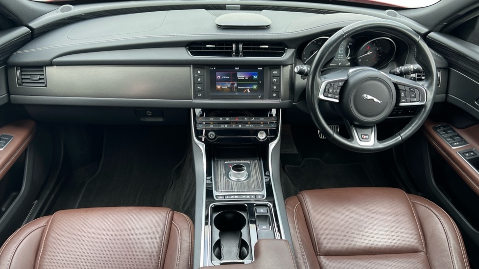 Used Jaguar XF 2015 for sale - 76526505: Photo 11