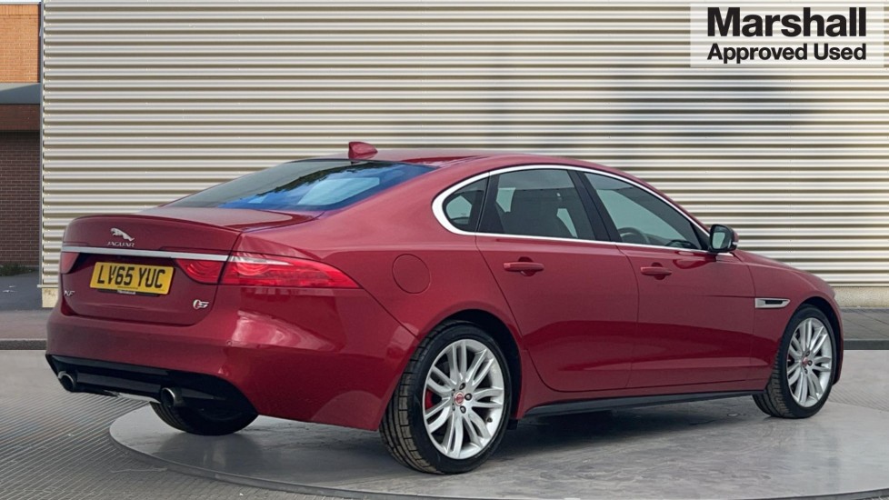 Used Jaguar XF 2015 for sale - 76526505: Photo 3