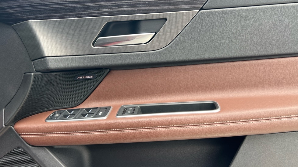 Used Jaguar XF 2015 for sale - 76526505: Photo 30