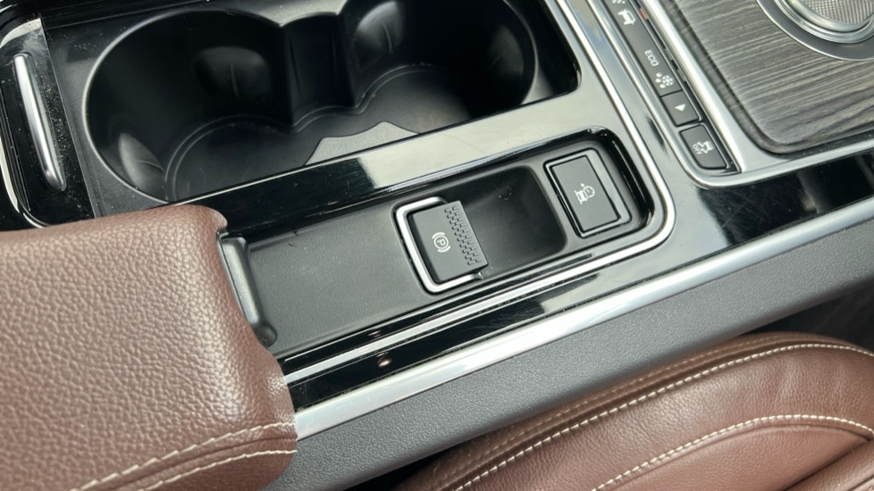 Used Jaguar XF 2015 for sale - 76526505: Photo 37