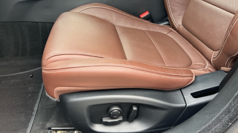 Used Jaguar XF 2015 for sale - 76526505: Photo 45