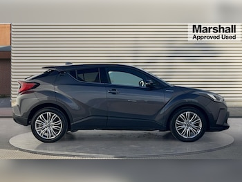 Used Toyota C-HR 2021 for sale - 75886881: Photo