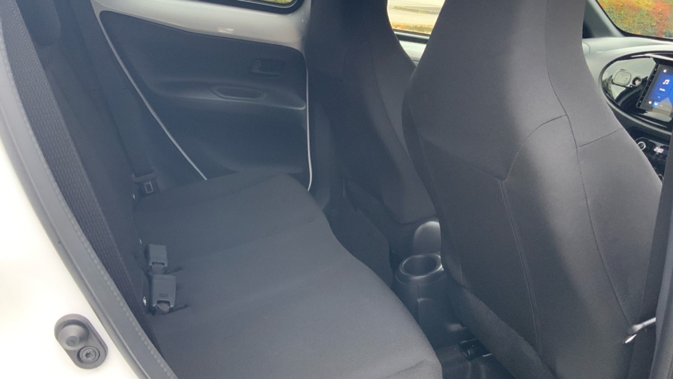 Used Toyota Aygo X 2024 for sale - 76302370: Photo 12