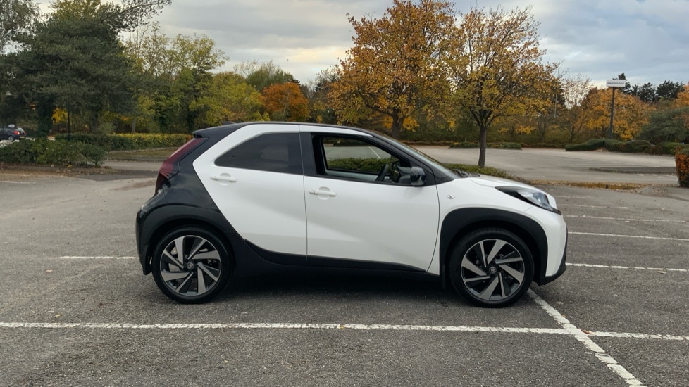 Used Toyota Aygo X 2024 for sale - 76302370: Photo 16