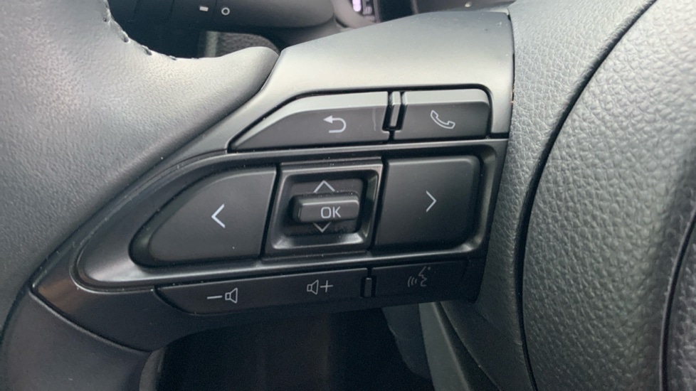 Used Toyota Aygo X 2024 for sale - 76302370: Photo 23
