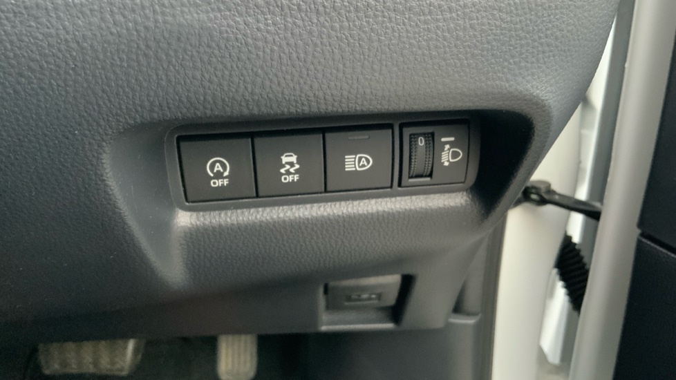 Used Toyota Aygo X 2024 for sale - 76302370: Photo 28