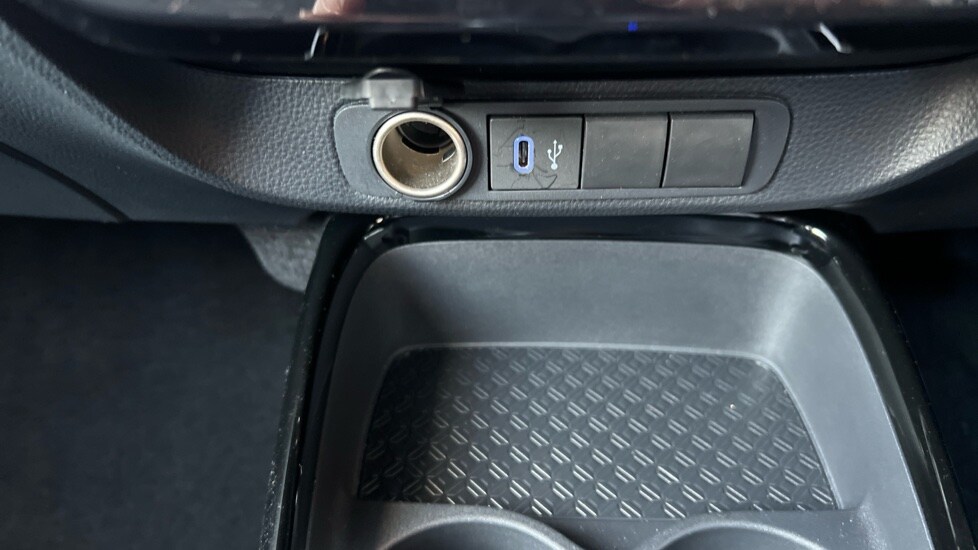 Used Toyota Aygo X 2024 for sale - 76302370: Photo 36