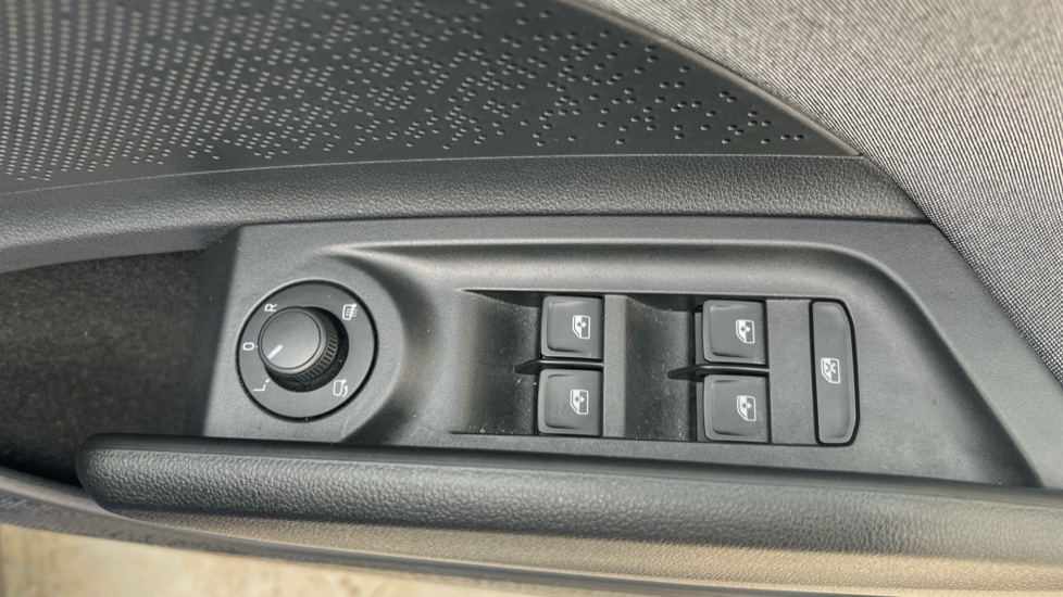 Used Skoda Enyaq 2022 for sale - 76664357: Photo 32