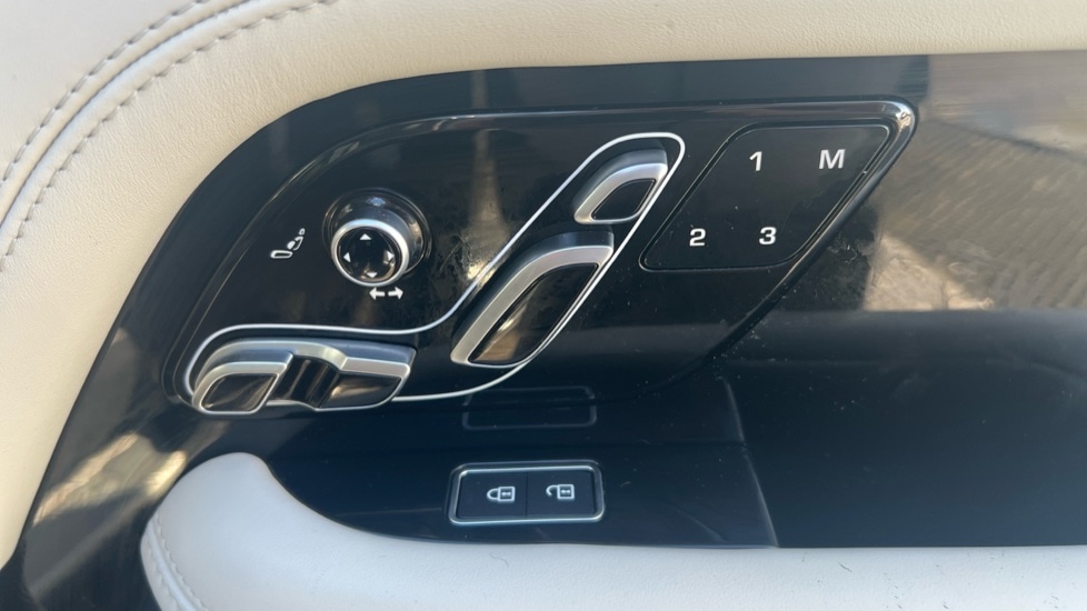 Used Land Rover Range Rover 2021 for sale - 76928010: Photo 41