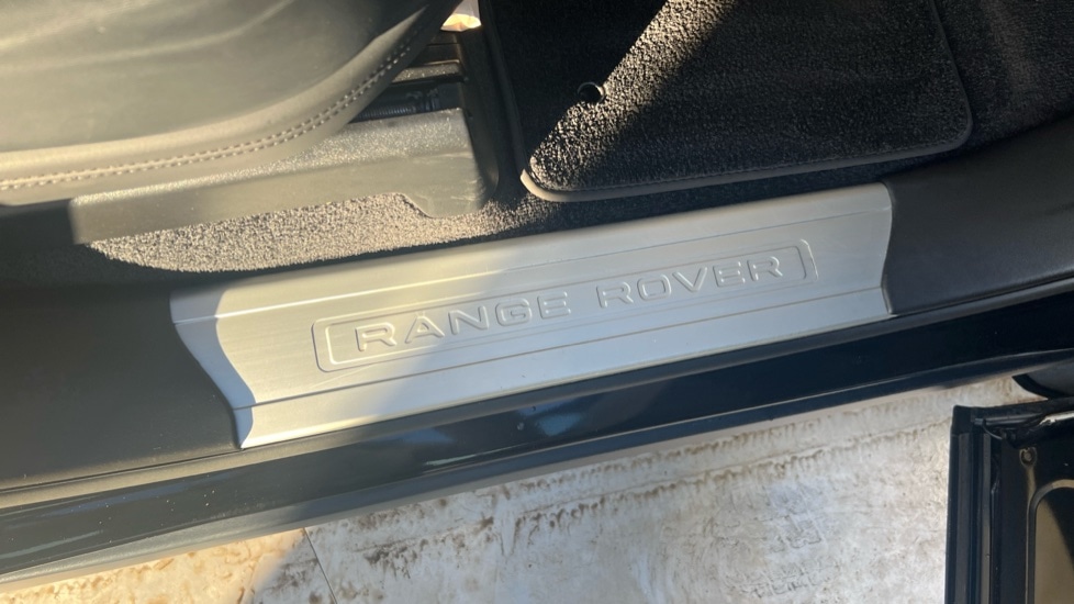 Used Land Rover Range Rover 2021 for sale - 76928010: Photo 45
