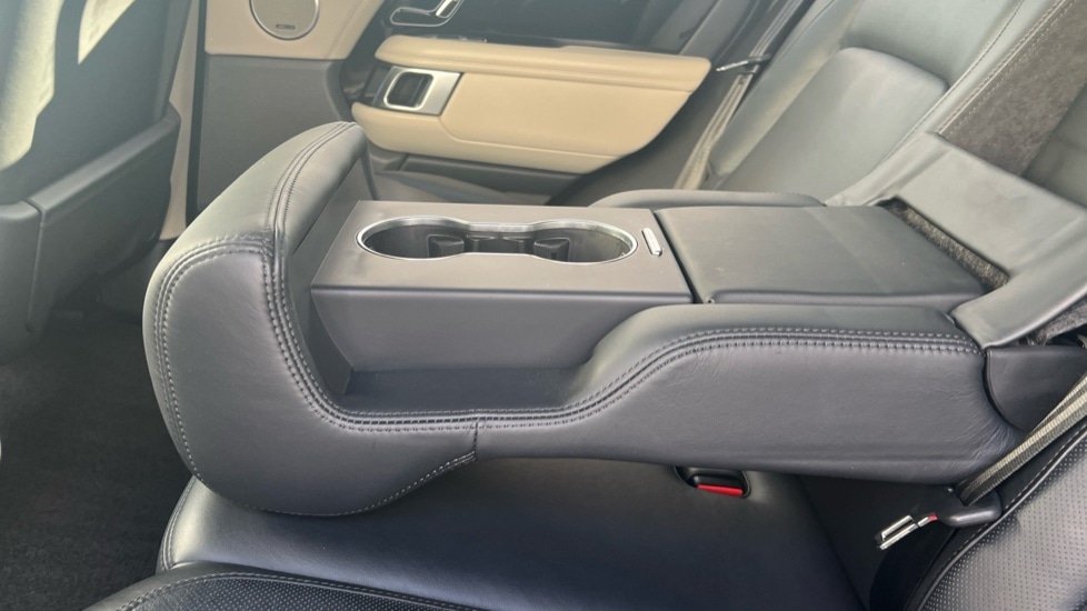 Used Land Rover Range Rover 2021 for sale - 76928010: Photo 48