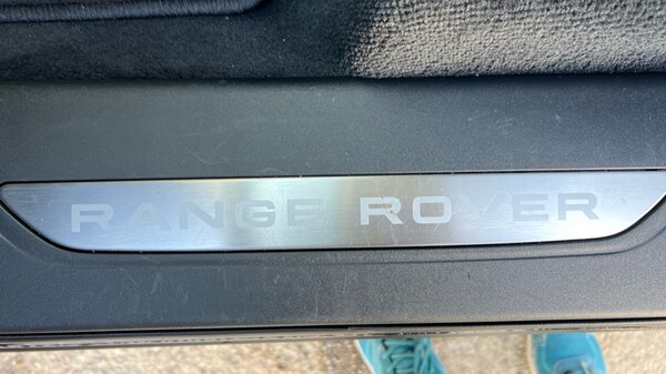 Used Land Rover Range Rover Velar 2024 for sale - 76180188: Photo 41