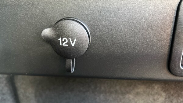 Used Land Rover Range Rover Velar 2024 for sale - 76180188: Photo 71