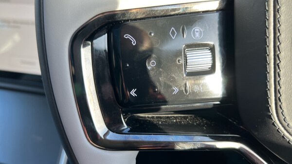 Used Land Rover Range Rover Velar 2024 for sale - 76180188: Photo 83