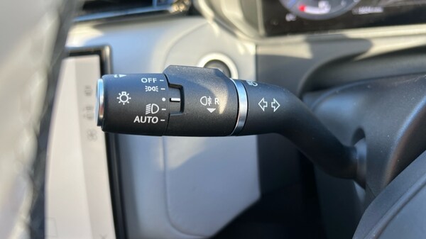 Used Land Rover Range Rover Velar 2024 for sale - 76180188: Photo 86