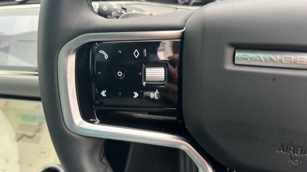 Used Land Rover Range Rover Evoque 2023 for sale - 77021850: Photo 23