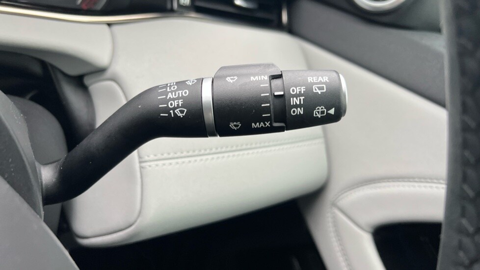 Used Land Rover Range Rover Evoque 2023 for sale - 77021850: Photo 24