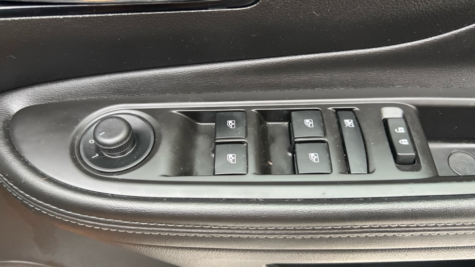 Used Vauxhall Mokka X 2019 for sale - 76749965: Photo 33