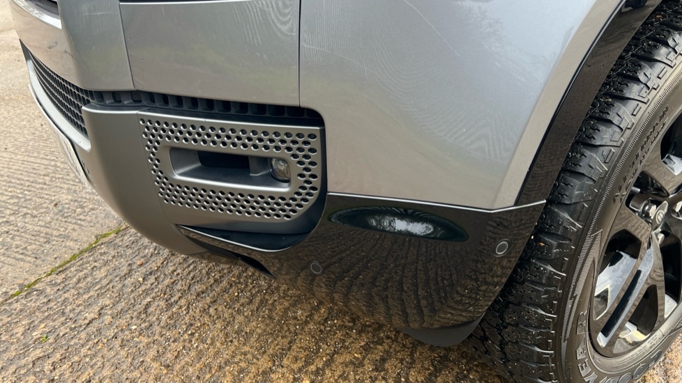 Used Land Rover Defender 2024 for sale - 77075567: Photo 48