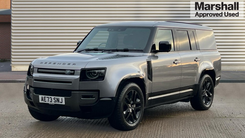 Used Land Rover Defender 2024 for sale - 77075567: Photo 7