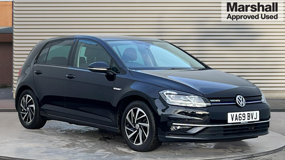Used Volkswagen Golf 2020 for sale - 76901335: Photo 1