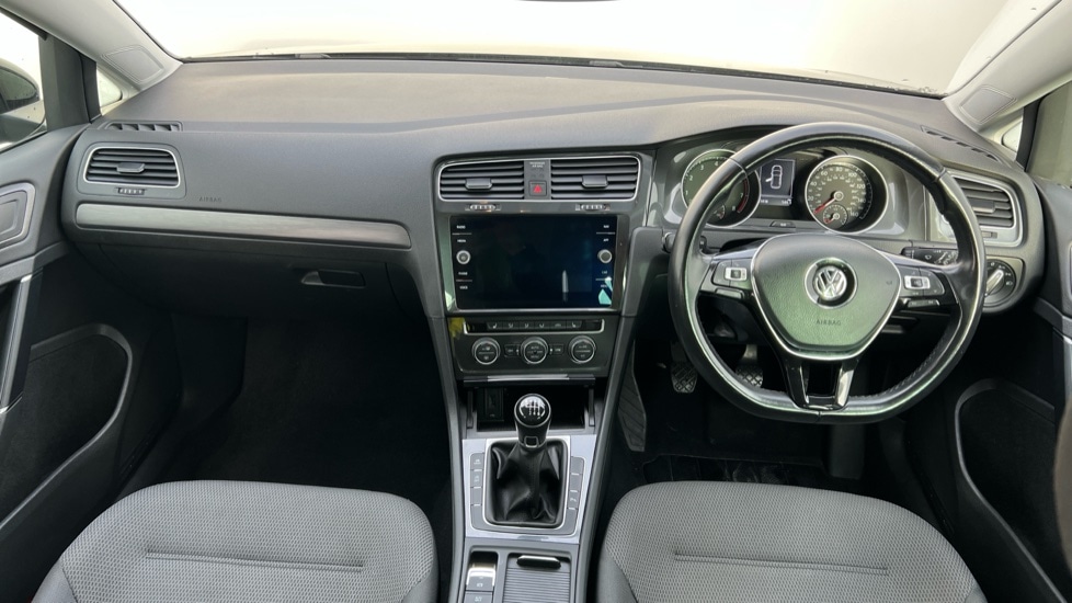 Used Volkswagen Golf 2020 for sale - 76901335: Photo 11