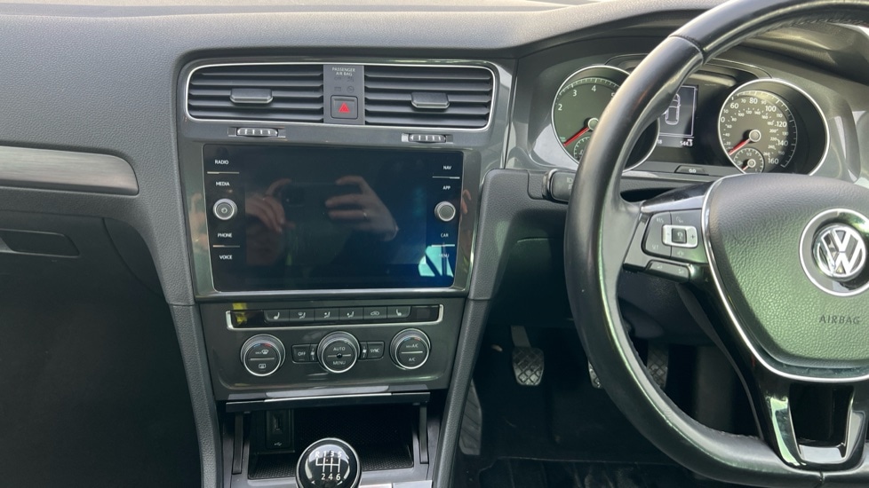 Used Volkswagen Golf 2020 for sale - 76901335: Photo 12