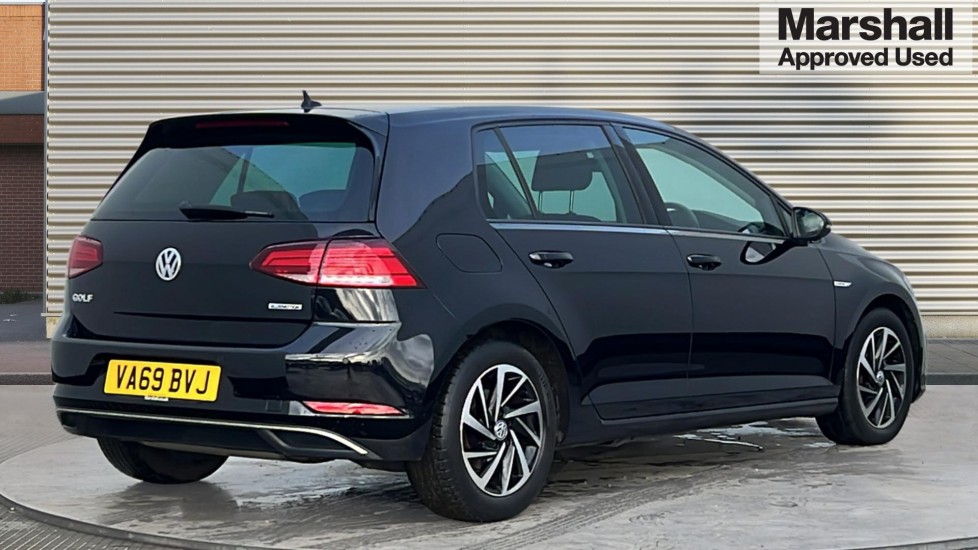 Used Volkswagen Golf 2020 for sale - 76901335: Photo 3