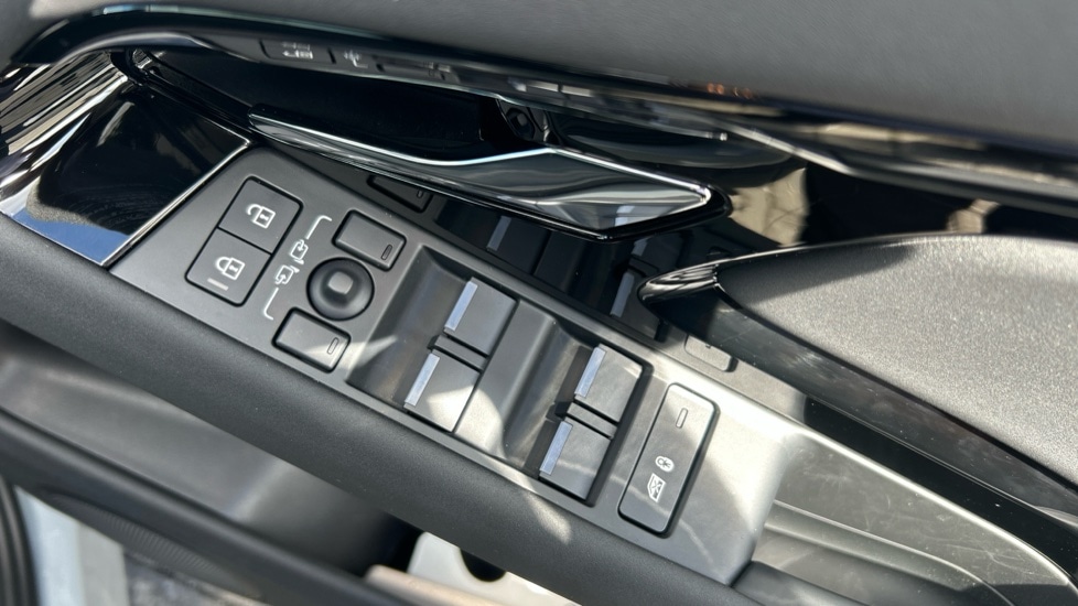 Used Land Rover Range Rover Evoque 2024 for sale - 76915080: Photo 24