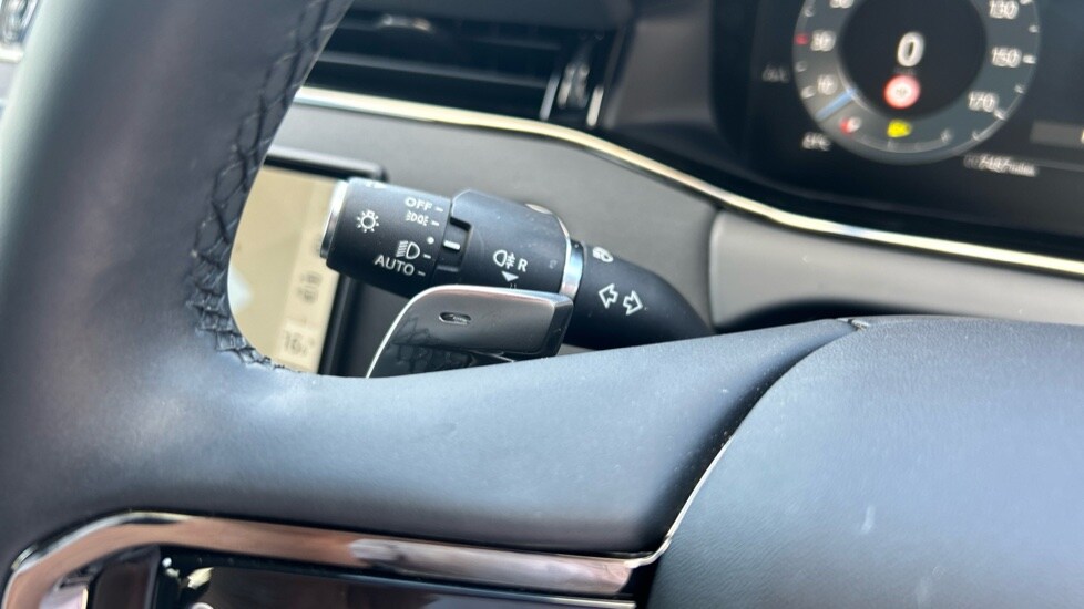 Used Land Rover Range Rover Evoque 2024 for sale - 76915080: Photo 39