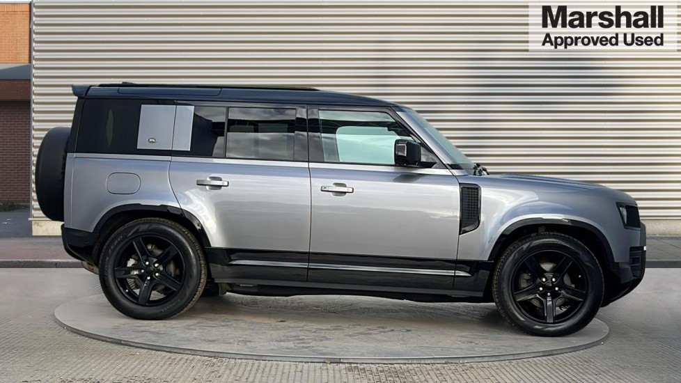 Used Land Rover Defender 2020 for sale - 76602912: Photo 2