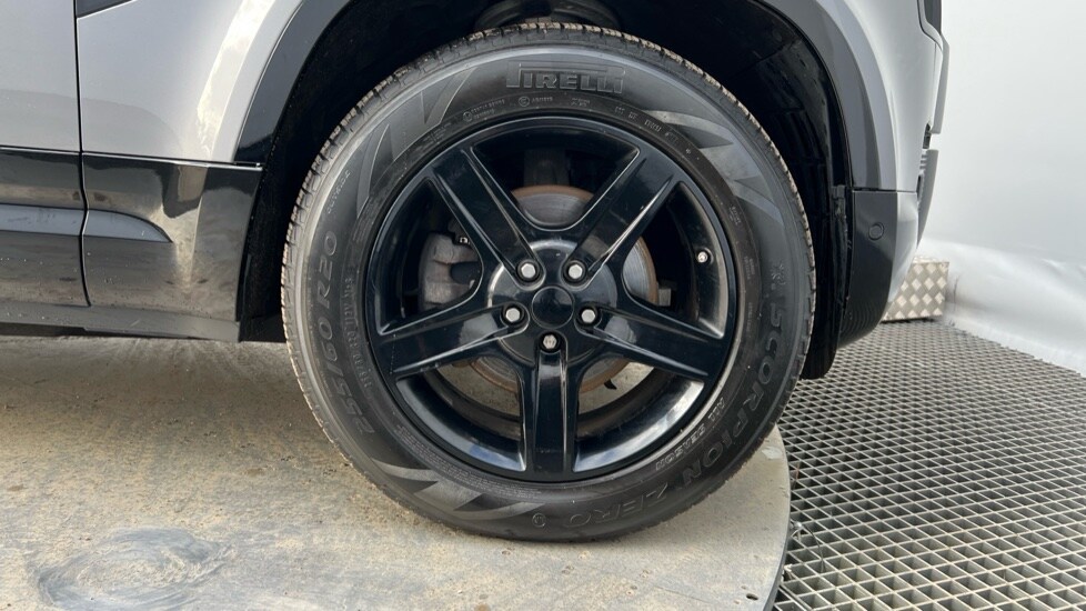 Used Land Rover Defender 2020 for sale - 76602912: Photo 20