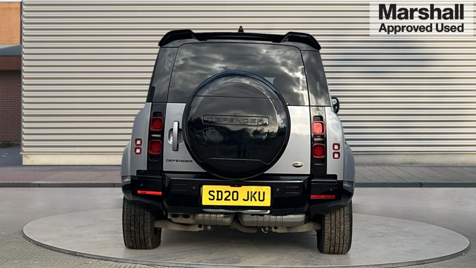 Used Land Rover Defender 2020 for sale - 76602912: Photo 4