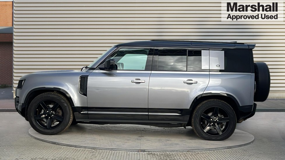 Used Land Rover Defender 2020 for sale - 76602912: Photo 6