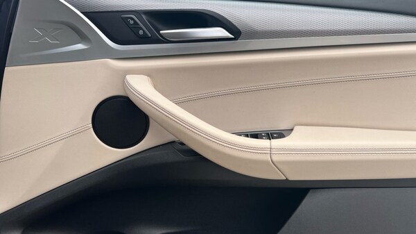 Used BMW X3 2021 for sale - 76302213: Photo 30