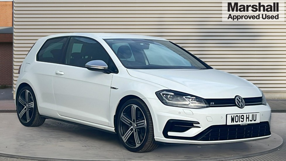 Used Volkswagen Golf 2019 for sale - 76393621: Photo 1
