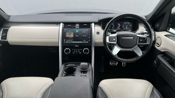 Used Land Rover Discovery 2021 for sale - 75641299: Photo 11