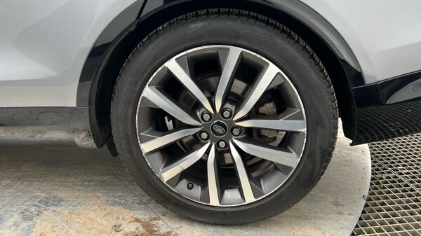 Used Land Rover Discovery 2021 for sale - 75641299: Photo 18