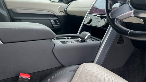 Used Land Rover Discovery 2021 for sale - 75641299: Photo 28