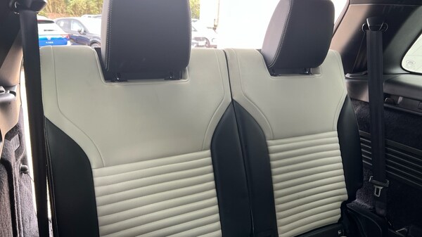 Used Land Rover Discovery 2021 for sale - 75641299: Photo 38