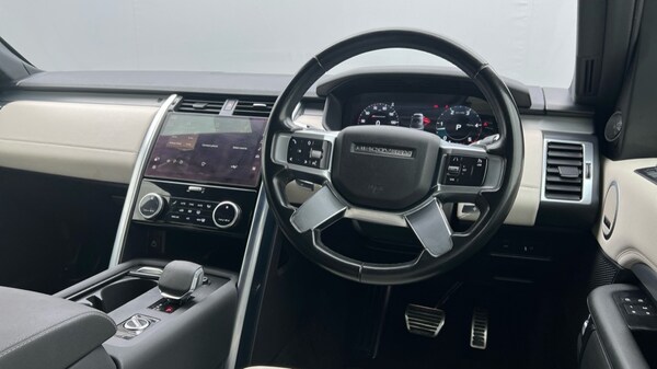 Used Land Rover Discovery 2021 for sale - 75641299: Photo 9
